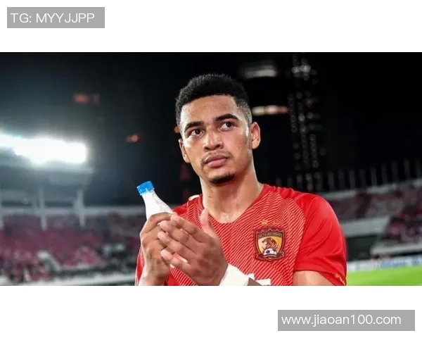 足球明星背后的爱情代价与荣耀交织的心路历程